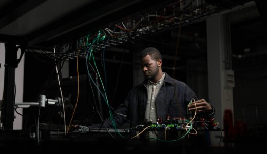 Sparrow Quantum、決定性光子チップの生産規模拡大に向け2750万ユーロ（48億4000万円相当）を調達