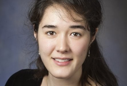 イリノイ大学アーバナ・シャンペーン校、量子メモリと一般向け啓発活動推進のためNSFから80万ドルの助成金を受領